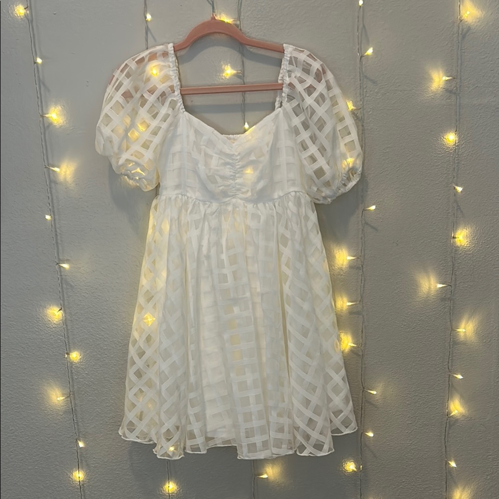 Trendy White Woman’s Lattice Babydoll Dress from Buckle